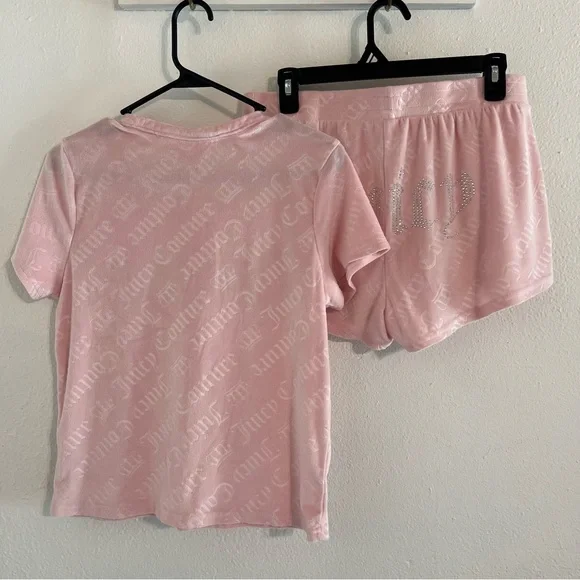Juicy Couture Pink 2-Piece Tank & Shorts Pajama Set Size L "BLING JUICY" - Picture 2 of 6